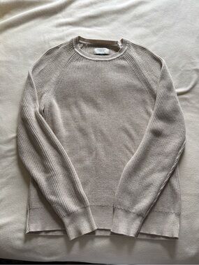 American Eagle beige cable knit sweater